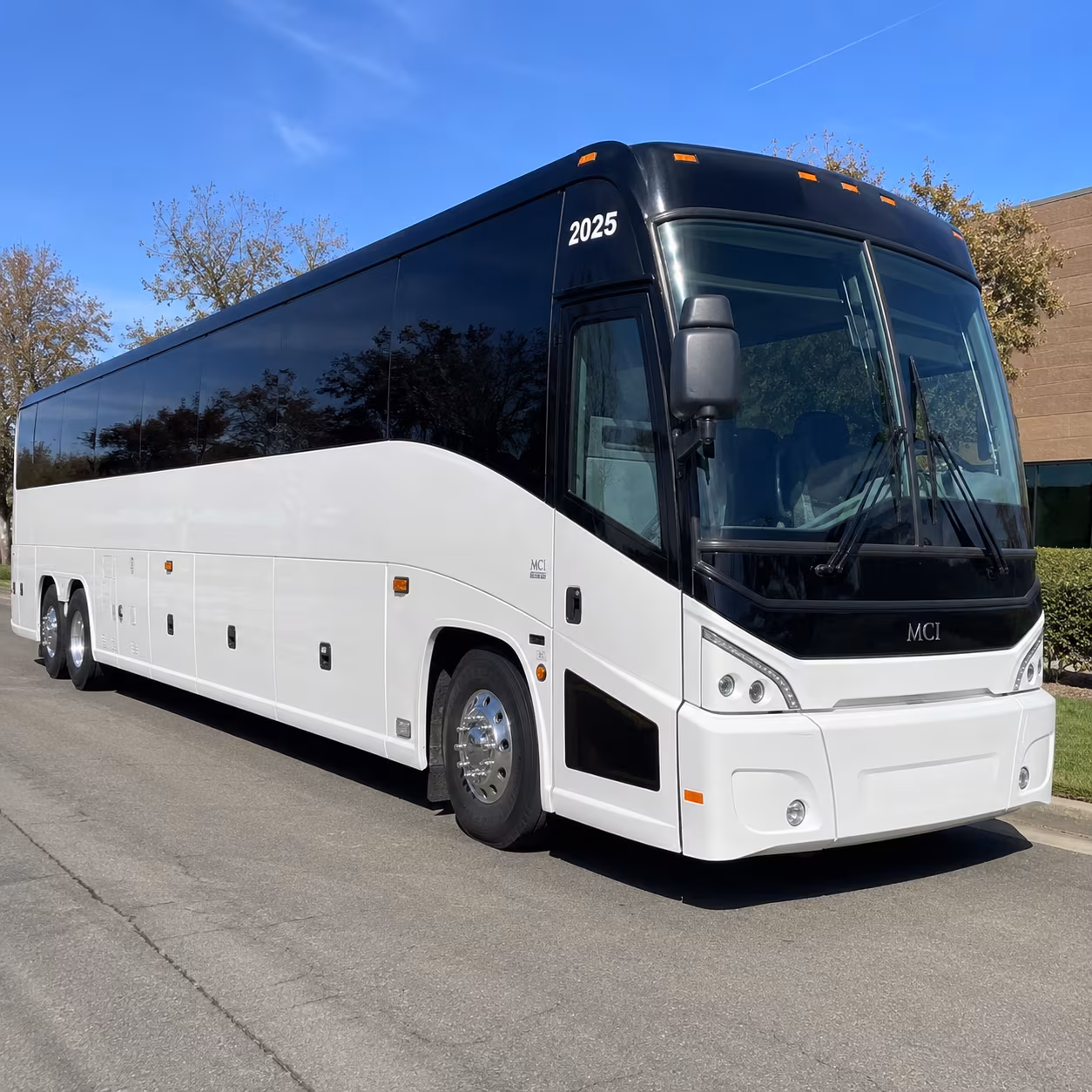 charter buses for great mall events and shopping group trips