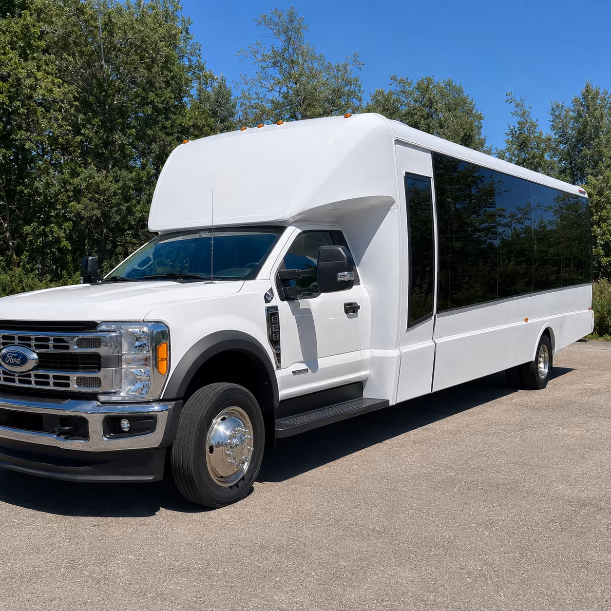 corporate airport transfer buses between milpitas and sfo sjc and oak