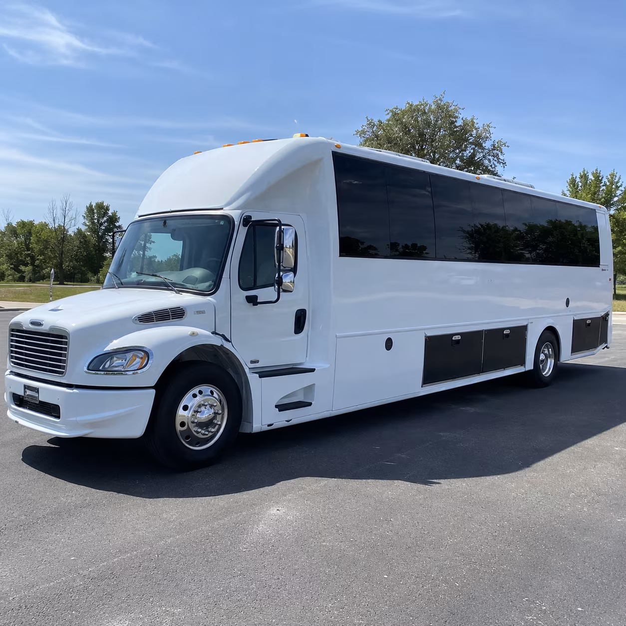 milpitas 40 passenger party bus