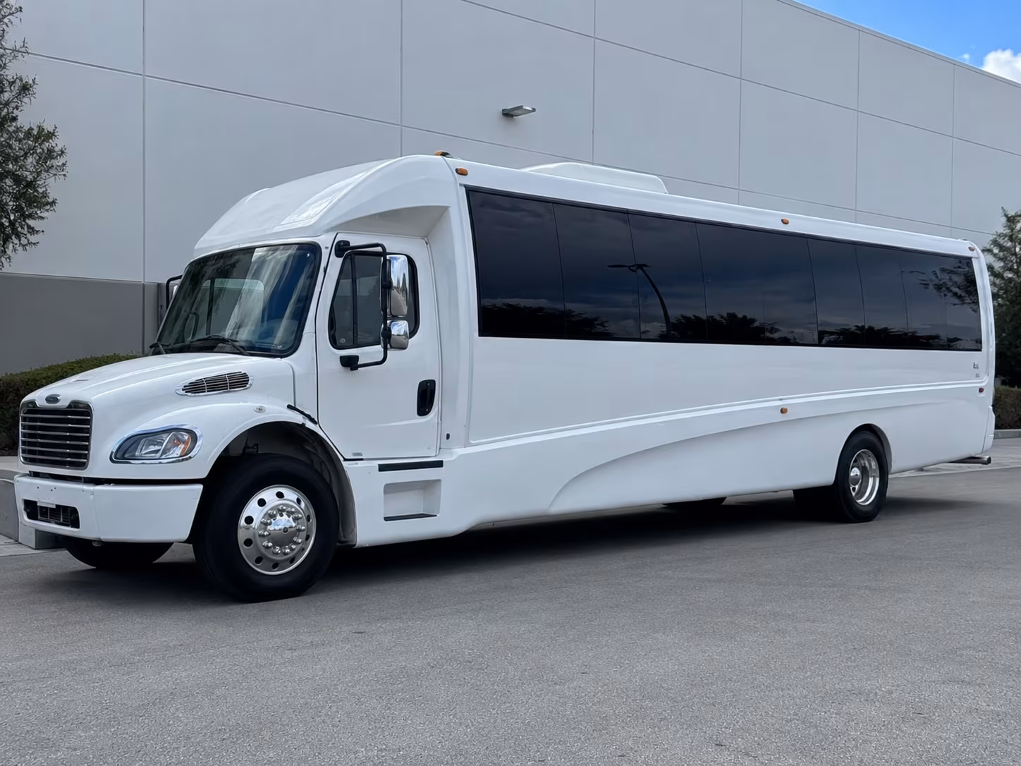 milpitas quincea n era sweet 16 party bus rental